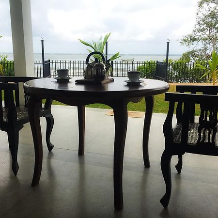 Negombo Holiday Home エクステリア 写真