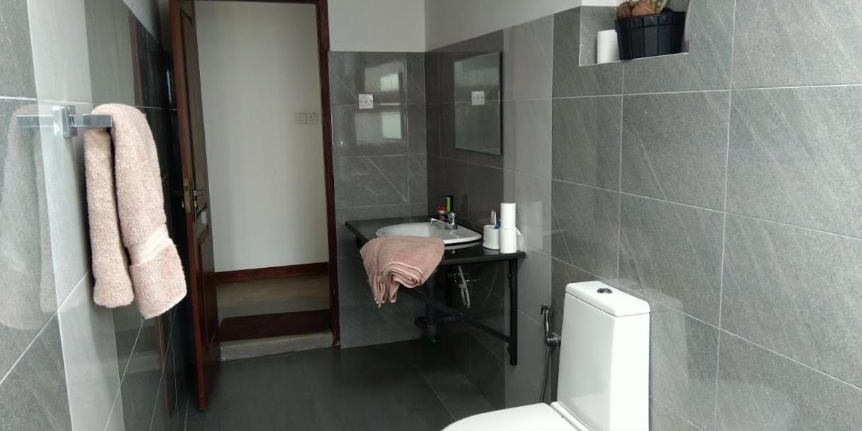 Negombo Holiday Home エクステリア 写真